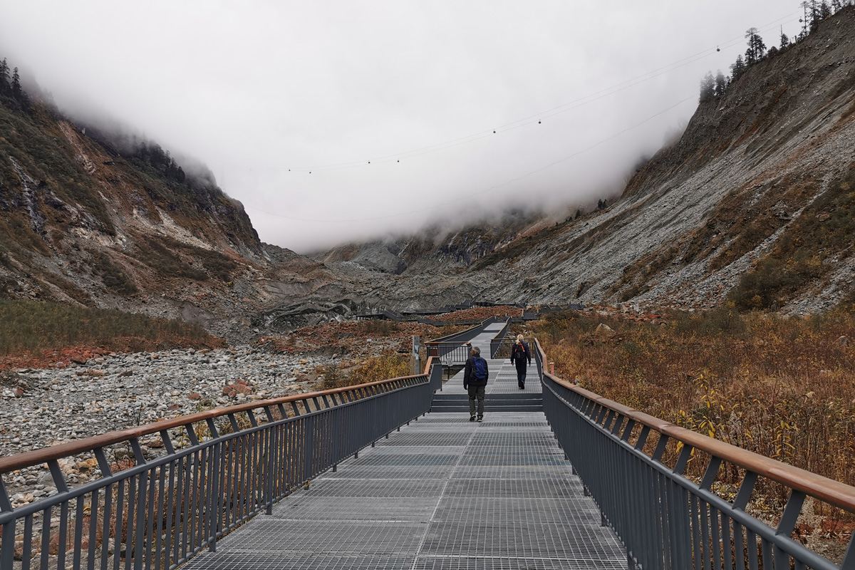 Hailuogou Hiking